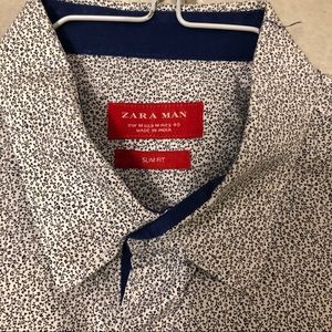 Zara Slim Fit Long Sleeve Button Down